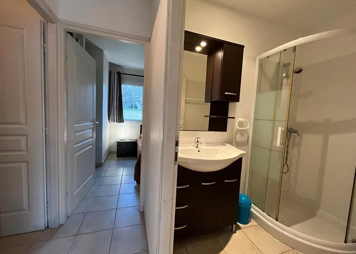 Mini 63 Proche Dans Résidence Avec Piscine à Favone Appartement