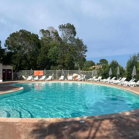 Appartamento Mini 63 Proche Dans Résidence Avec Piscine à Favone