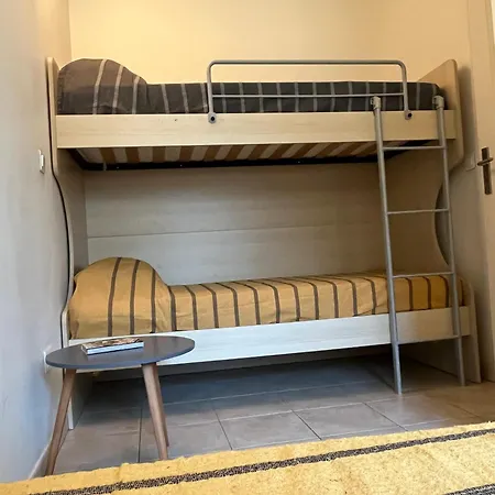 Mini 63 Proche Dans Avec Piscine A Favone