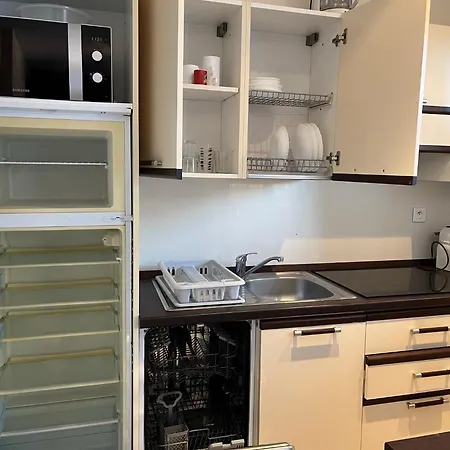 Mini 63 Proche Dans Résidence Avec Piscine à Favone * Sari-Solenzara